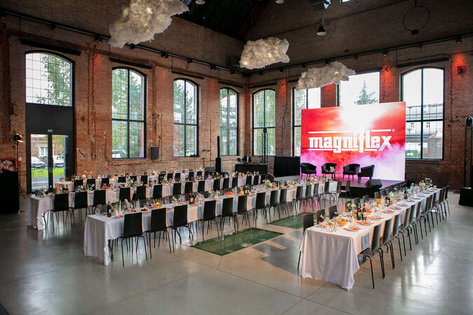 Novou matraci MagniStretch® Sport 9 uvedli odborníci na spánek a akrobaté